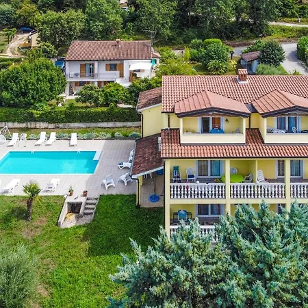 1 Bedroom Awesome In *