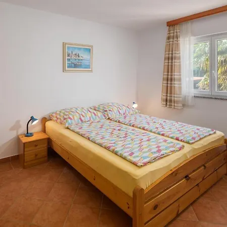 1 Bedroom Awesome In Poreč